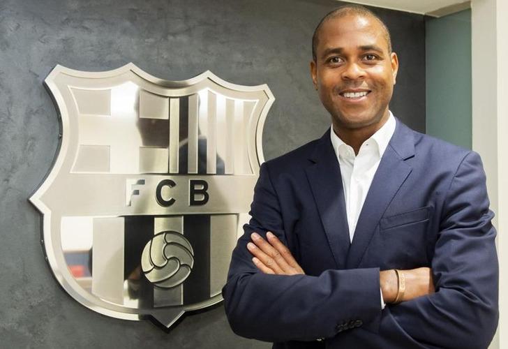 
Adana Demirspor'dan en az transfer kadar ses getirecek imza! Teknik direktörlük koltuğuna Patrick Kluivert getiriliyor...
