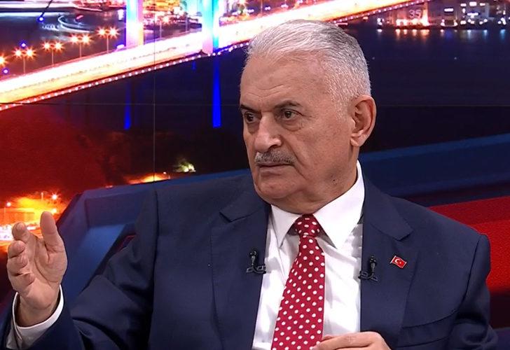 
AK Parti Genel Başkanvekili Binali Yıldırım'dan canlı yayında dikkat çeken ifadeler! 'Biz kimseden emir almayız'
