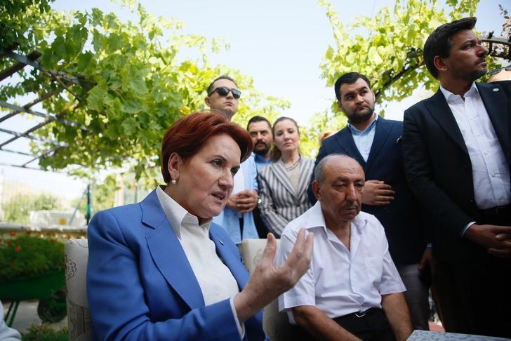 
Akşener'den o müezzine sert sözler: Ben buradayım, yiyorsa gelsin
