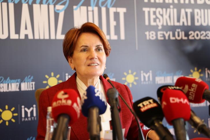 
Akşener, adayını açıklayıp CHP'li o büyükşehir belediyesini hedef aldı: Kokudan, sığınmacıdan kurtaracak...
