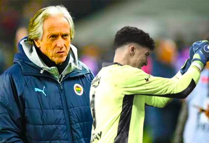 
Alanyaspor'un golcüsü Fenerbahçe karşısında bir ilki başardı! Efthimis Koulouris Henüz 4. dakikada takımını 1-0 öne geçirdi... Sarı-Lacivertliler'e büyük şok
