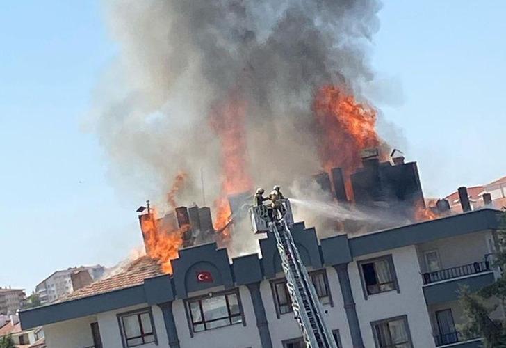 
Ankara'da korku dolu dakikalar! Yangın kısa sürede yayıldı
