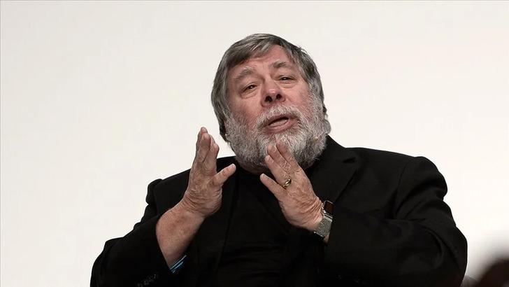 
Apple'ın kurucu ortağı Steve Wozniak'tan dikkat çeken yapay zeka uyarısı: 