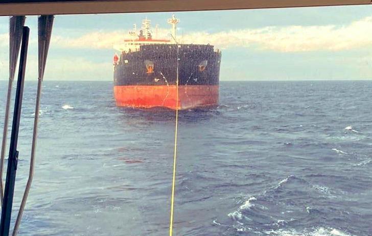 
Çanakkale Boğazı'nda sürüklenen tanker kurtarıldı!
