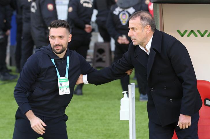 
En son Alanyaspor'u çalıştırmıştı! Francesco Farioli'nin yeni adresi resmen belli oldu!
