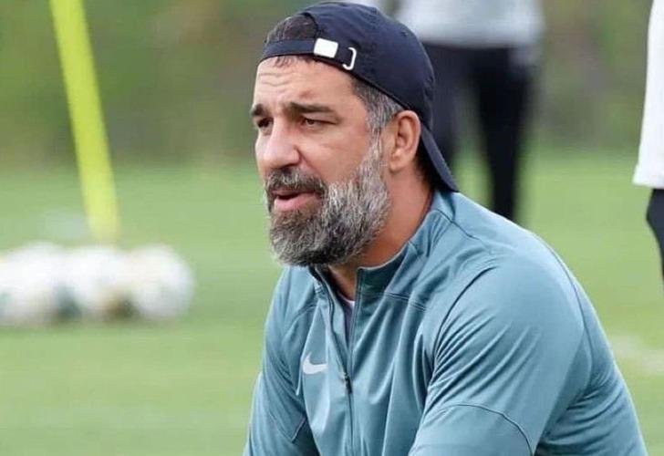 
Eyüpspor'dan ilginç karar! Arda Turan'ın isteği doğrultusunda gerçekleştirildi
