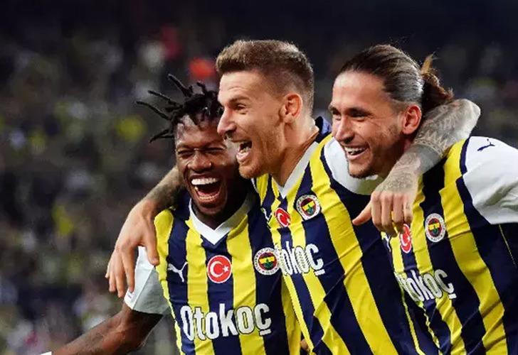 
Fenerbahçe'de iki sakatlık peş peşe geldi!
