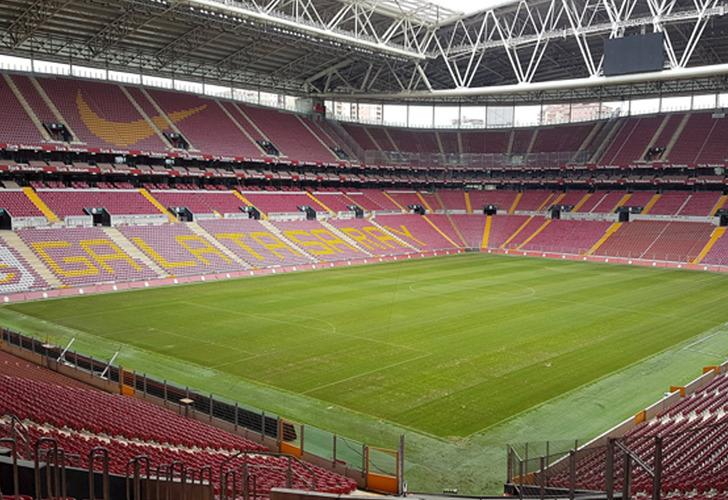 
Galatasaray'da şampiyonluk sonrası ilk iş stadyum ismini değiştirmek oluyor!
