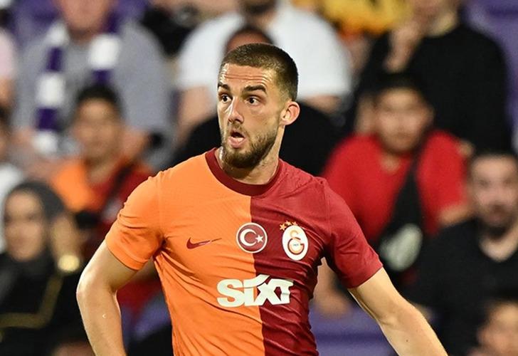 
Galatasaray'dan sürpriz karar! Okan Buruk'un isteği doğrultusunda Berkan Kutlu geri çağırıldı
