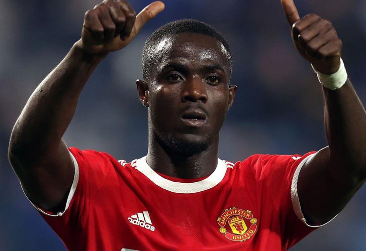 
Gece yarısı Manchester United'dan transfer açıklandı! Beşiktaş, Eric Bailly’i kadrosuna kattı!
