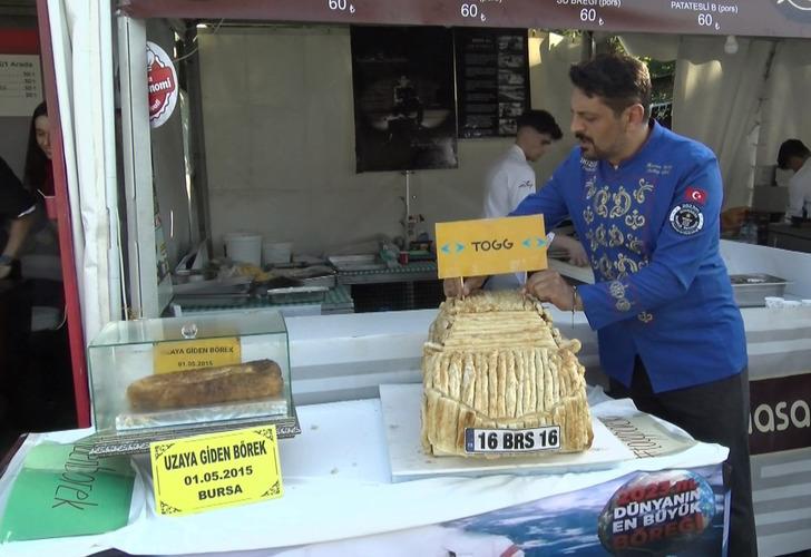 
Görenler dönüp bir daha baktı: Togg böreği! 