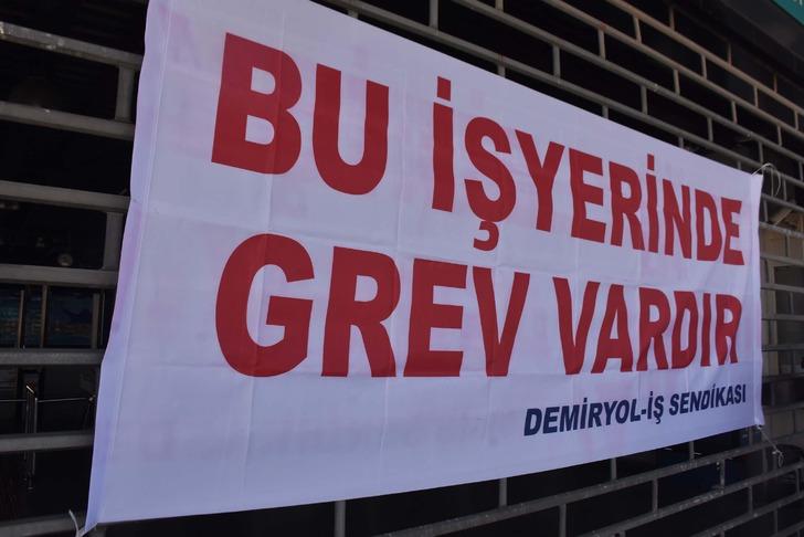 
İzmirliler dikkat! Tunç Soyer 'çok sevinçliyim' diyerek duyurdu
