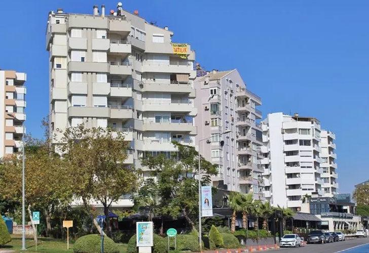 
Kahramanmaraş'taki depremlerden sonra Antalya'daki iki belediyeden dikkat çeken karar! Artık zorunlu olacak
