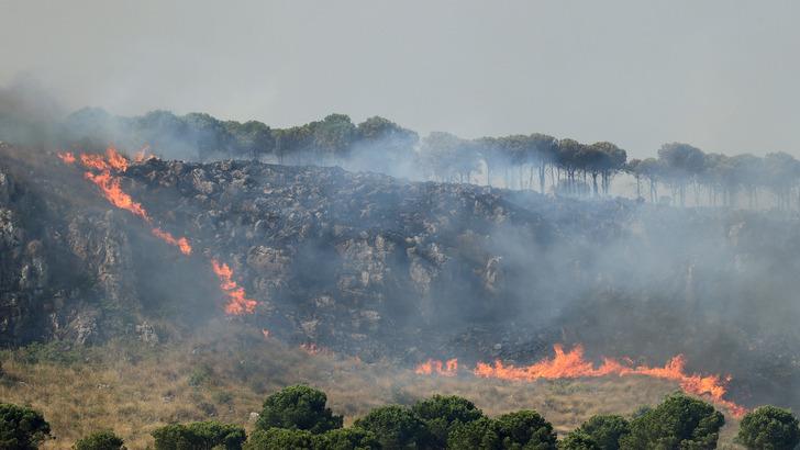 
Kırmızı alarm verildi! Birçok kişi evini terk etti 
