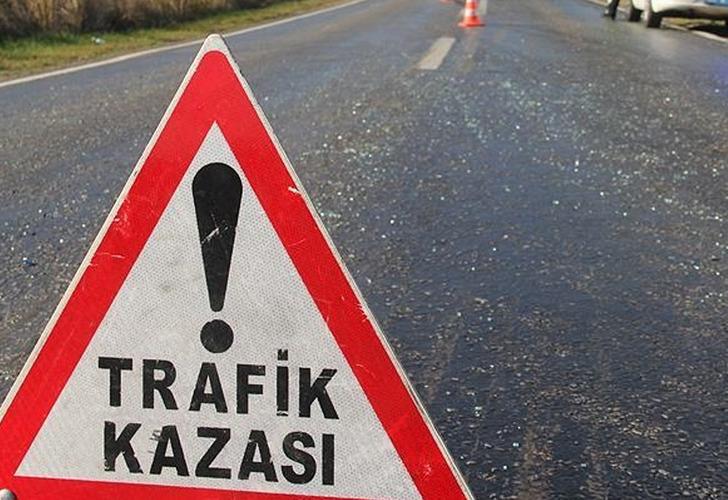 
Malatya'da trafik kazası: 1 kişi öldü, 2 kişi yaralandı!
