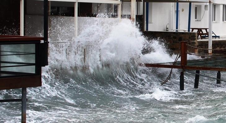 
Meteoroloji'den Ege Denizi’nde fırtına uyarısı
