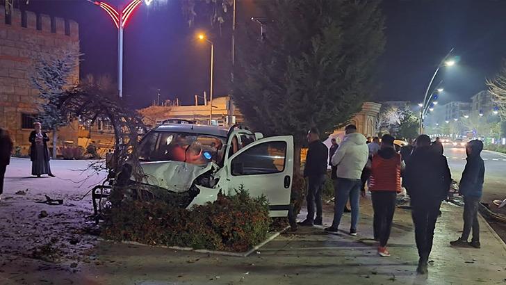 
Niğde'de kaza yapan sürücüden beklenmedik hareket! Aracını bırakıp kaçtı
