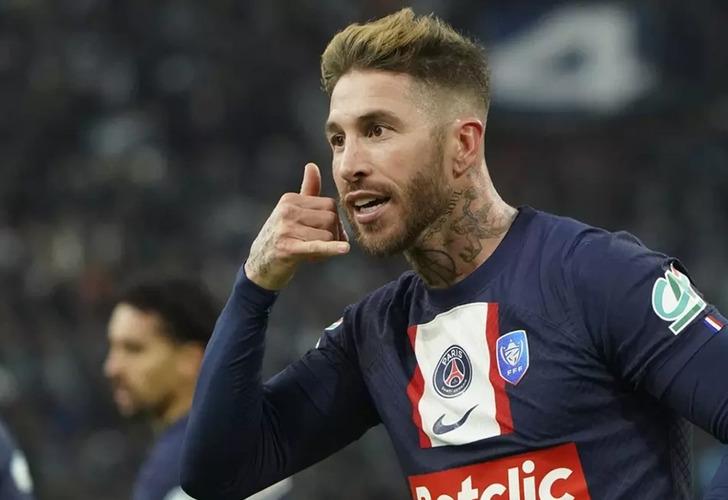 
Ramos, Galatasaray'a mesaj gönderdi! 12 milyon euro istiyordu...
