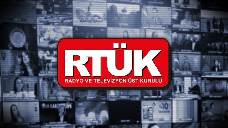 
RTÜK'ten eşcinsel yayınlar için dikkat çeken karar! Dijital platformalara ceza yağdı
