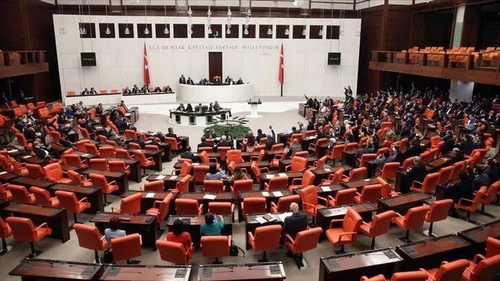 
Sadece İYİ Parti katılmadı! Tüm muhalefet partilerinden ortak bildiri: Sessiz kalmayacağız
