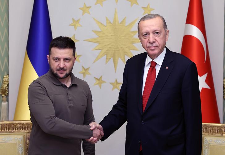 
SON DAKİKA | Dünyanın gözü İstanbul'da! Cumhurbaşkanı Erdoğan ile Ukrayna Devlet Başkanı Zelenskiy'nin görüşmesi sona erdi
