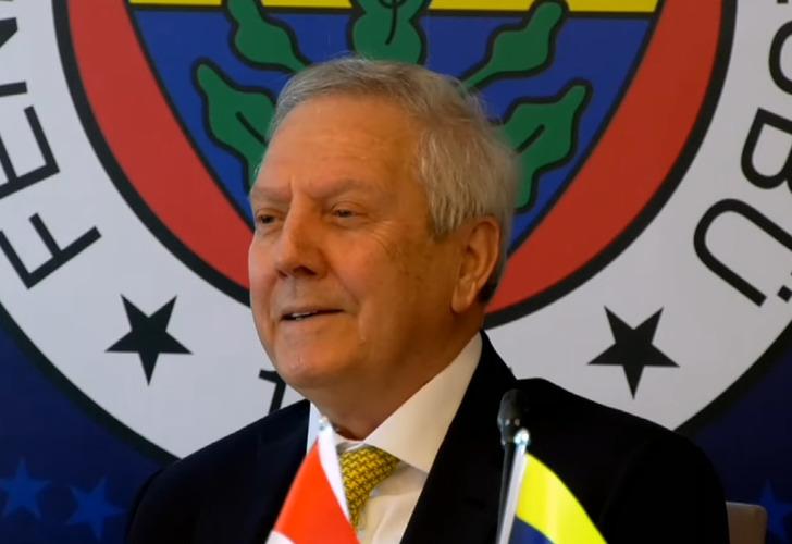 
Son dakika haberi: Aziz Yıldırım'dan basın toplantısında dikkat çeken açıklamalar! ''Fenerbahçe'den emekli oldum ama başkan adayı çıkmazsa ben aday olacağım''
