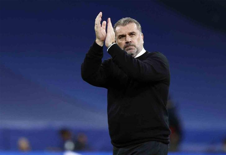 
Tottenham, Ange Postecoglou ile 4 yıllık anlaşma sağladı
