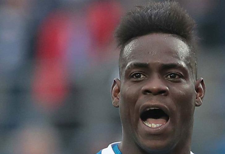 
Türkiye'den gitti, büyük bir şok yaşadı! Balotelli'nin takımı küme düştü...
