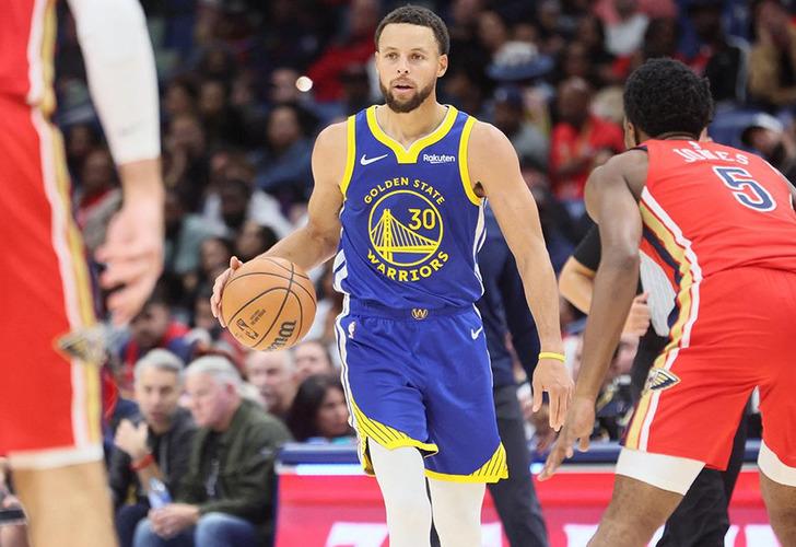 
Warriors, Stephen Curry'nin 42 sayısıyla kazandı
