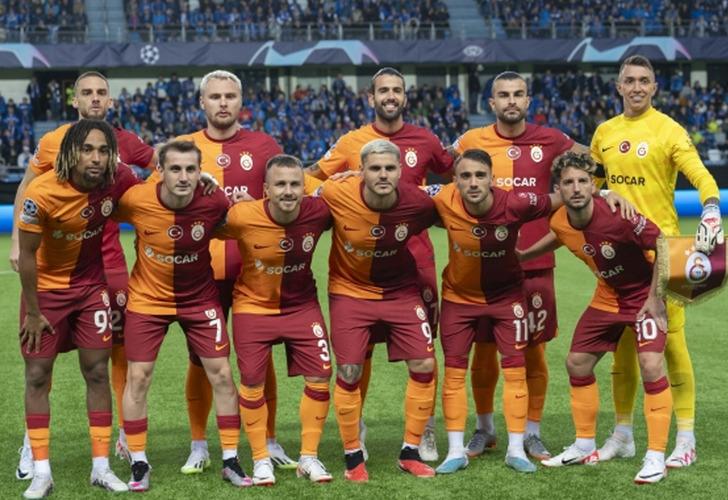 
Yunus Akgün, Galatasaray'dan ayrıldı! Leicester City'ye imza atmak için İngiltere'ye uçtu
